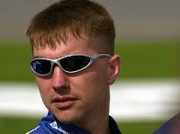 7562.jpg (7880 bytes)