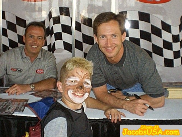 fam0101.jpg (83114 bytes)