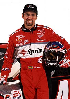 kyle.jpg (32330 bytes)